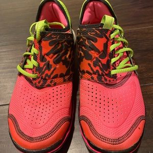 Under Armour Shoe 9.5, Leopard Print